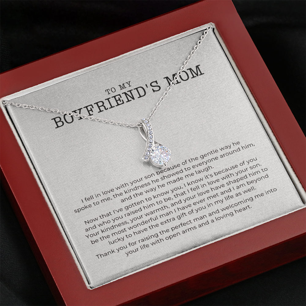 Gift to My Boyfriend's Mom Necklace with Gift Box 109