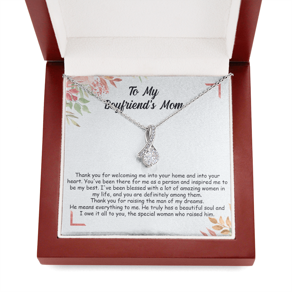 to my boyfriend's mom necklace, thank you for raising the man of my dreams alluring beauty necklace gift